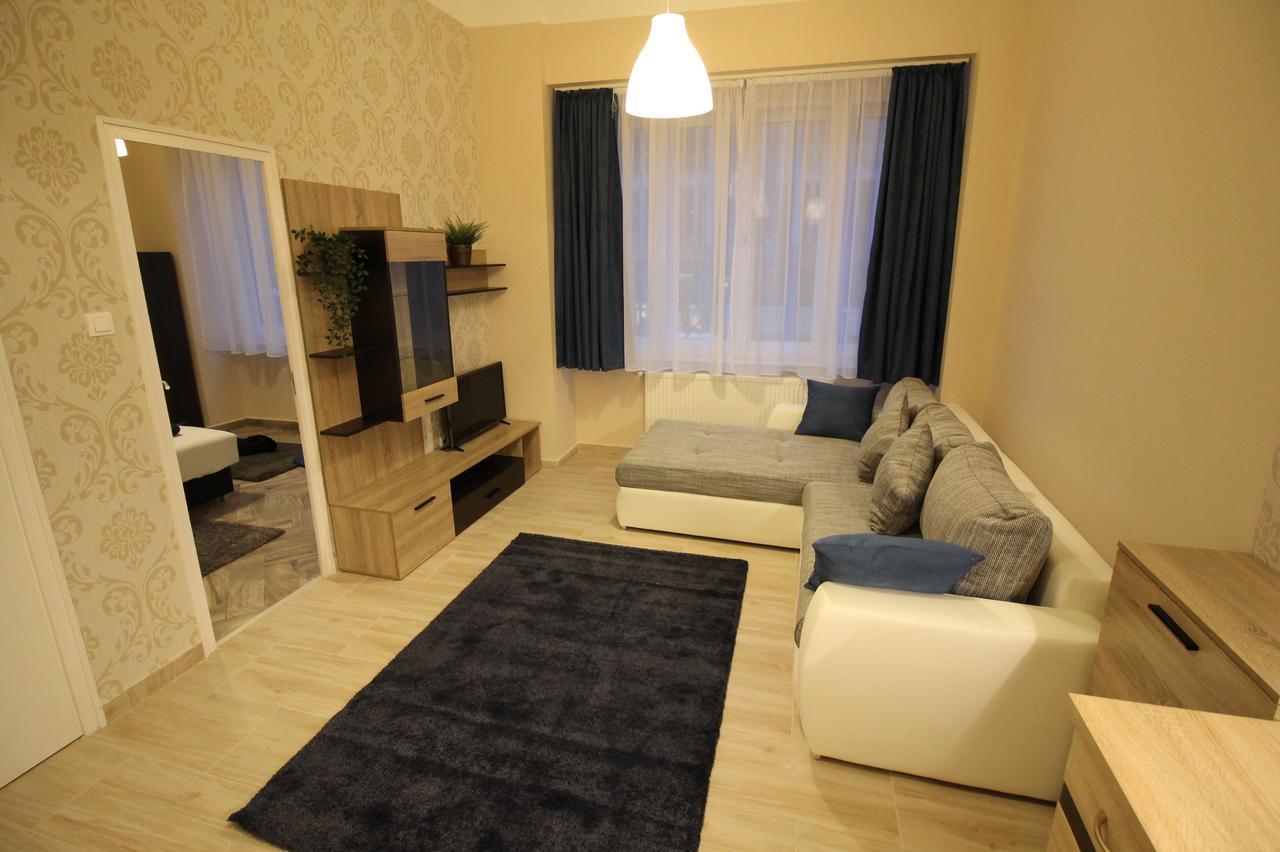 Center Businessclass Apartment Budapest Bagian luar foto