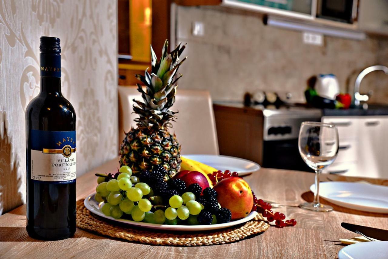 Center Businessclass Apartment Budapest Bagian luar foto